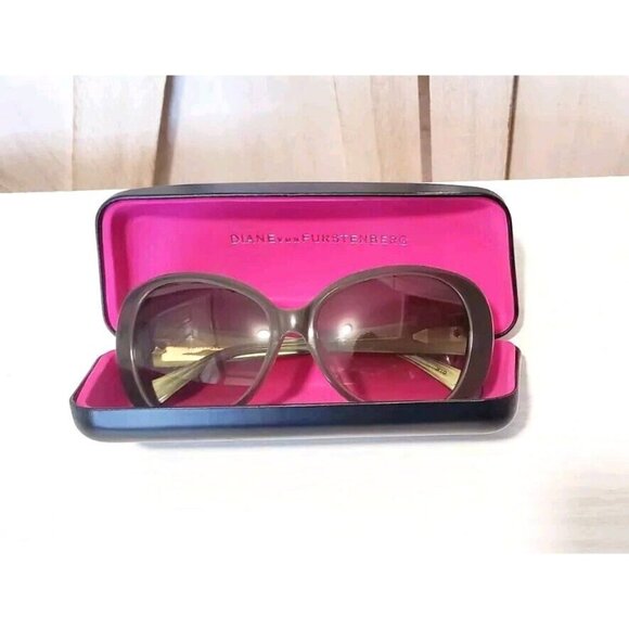 Diane Von Furstenberg Designer Oversized Sunglasses Oval Blaise DV575S Green main image 8